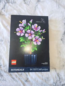 This Lego Botanicals Hibiscus Flower Brand New In The Box