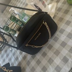Micheal Kors Purse