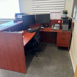 Reception Desk 