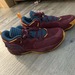 Dame 7 Crimson Red Size 12