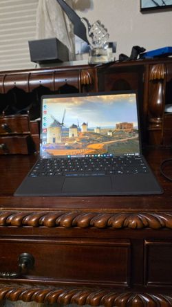Microsoft Surface Pro 2-in-1 Laptop/Tablet (2024),
