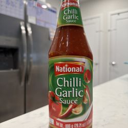 National Foods Chilli Garlic Sauce 28 oz