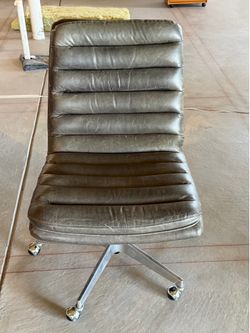 $25 - Armless Leather Desk Chair, Dark Brown