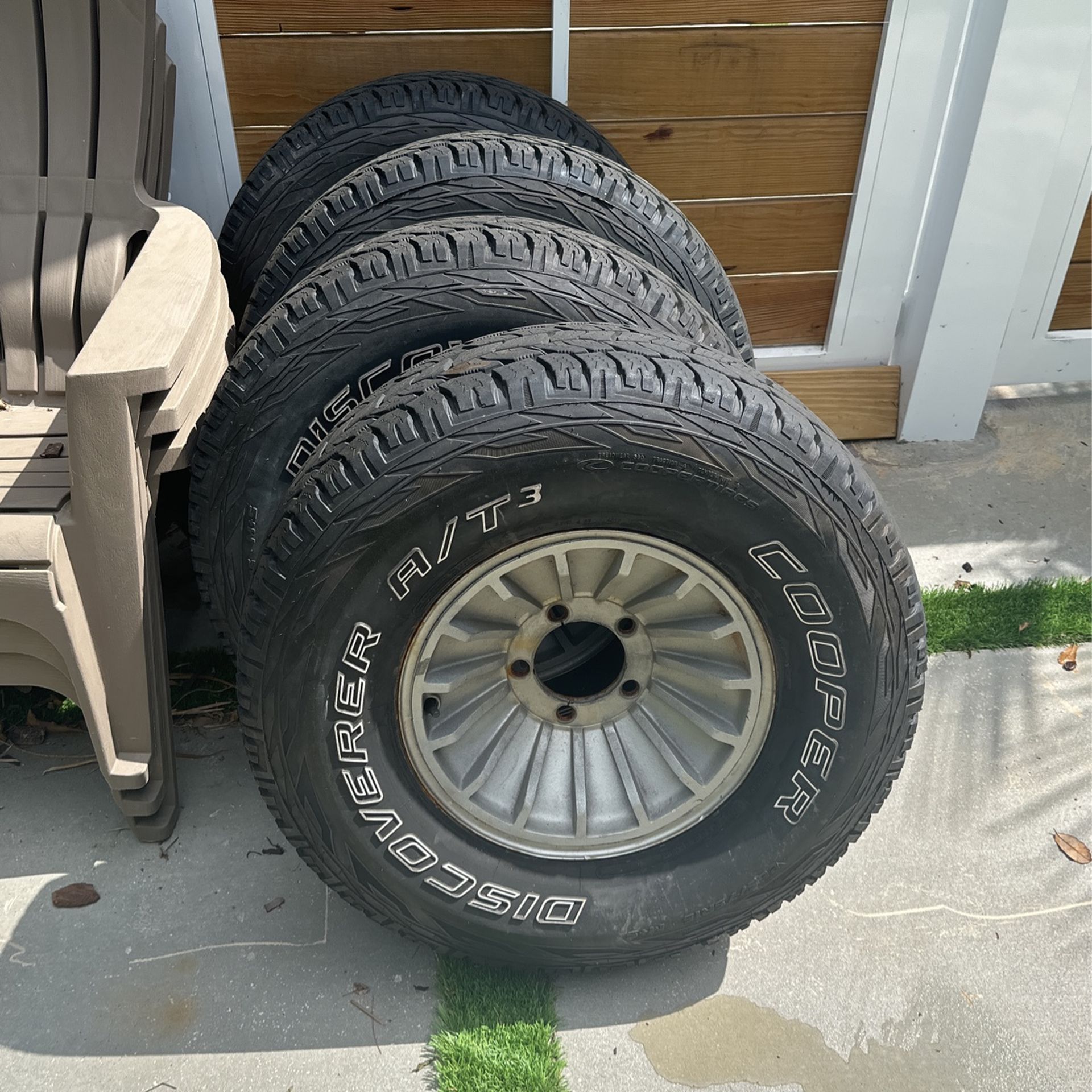 International Scout Turbine Wheels (4)