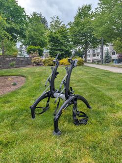 Saris Bones EX 3-Bike Trunk Rack