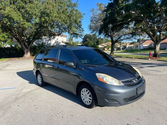 2010 Toyota Sienna