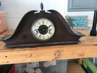 Mantle clock