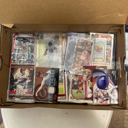 Baseball,Basketball,Soccer cards 