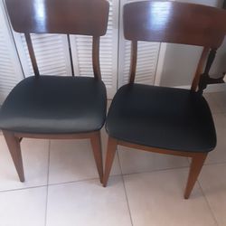 Pair Of Mid Century Modern Lane Chairs