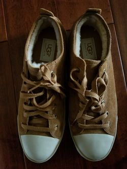 Brand new Ugg shoes