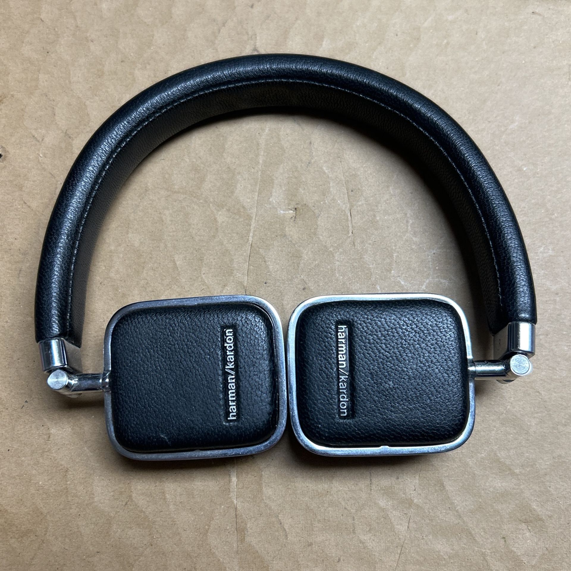 HARMAN/KARDON SOHO WIRELESS HEADPHONES