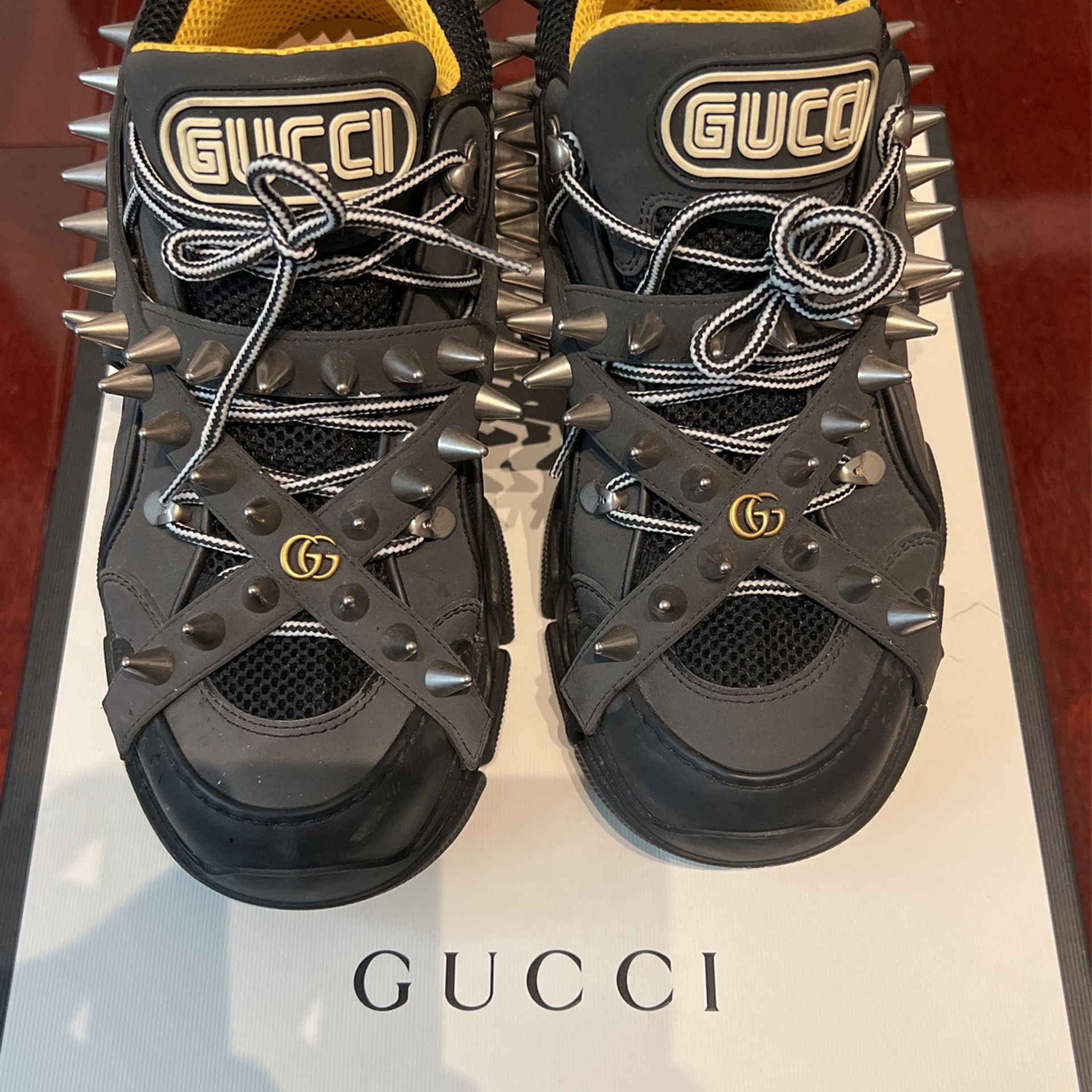 Gucci Shoes 