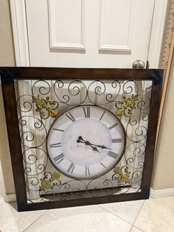 Giant Clock