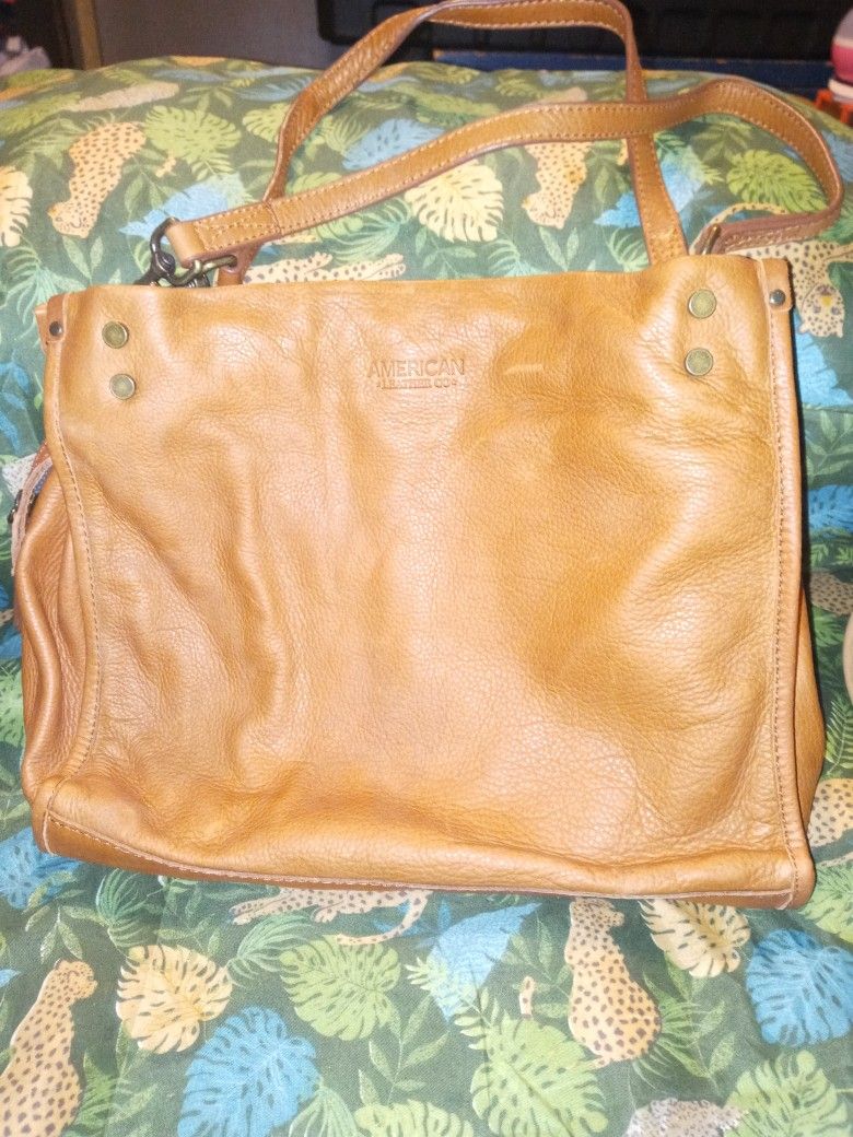 Brand New American Leather Company Purse Genuine Leather
