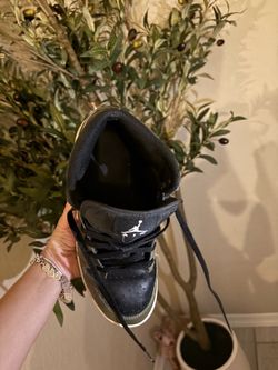 Air Jordan 1 mid “Medium Oliver”