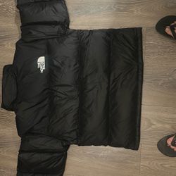 The North Face    Men’s 1996 Retro Nuptse Jacket