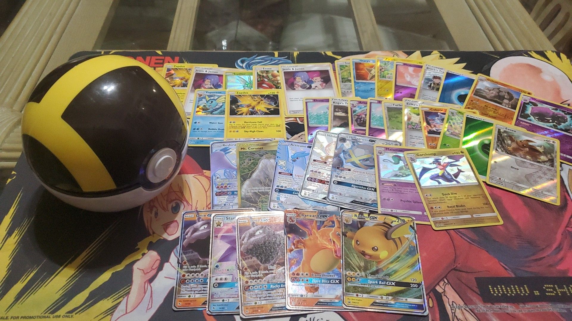 Pokémon Holographic lot, shiny pokemon and poke pokeball card holder