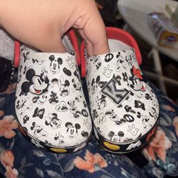 Disney Mickey Mouse Crocs