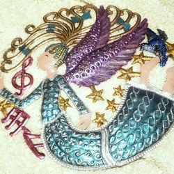 ANGEL ON HIGH NOTE PLAQUE