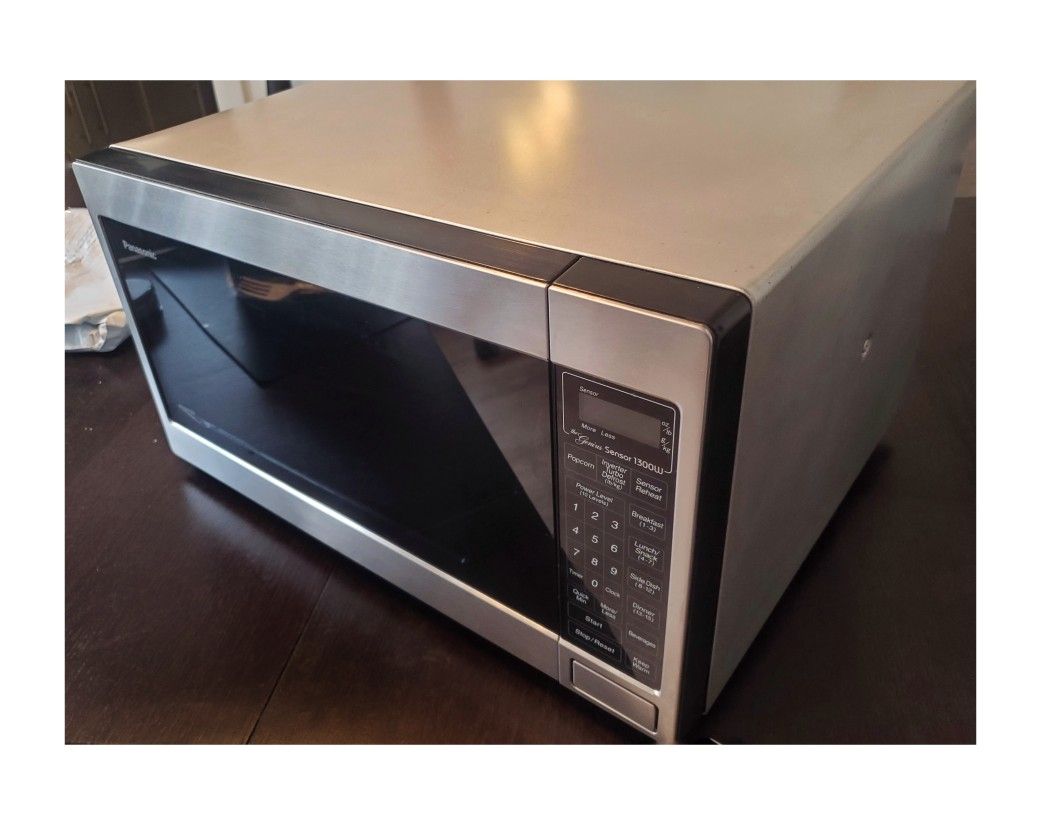 Panasonic 1300 watt microwave