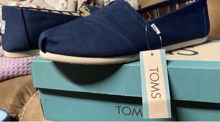 TOMS