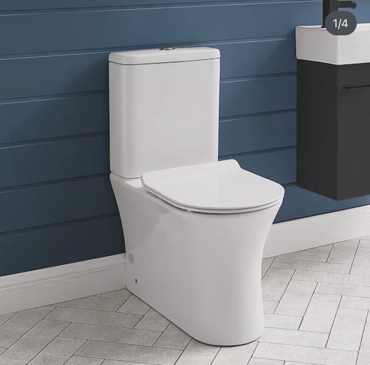 #4 Toilet in White Seat