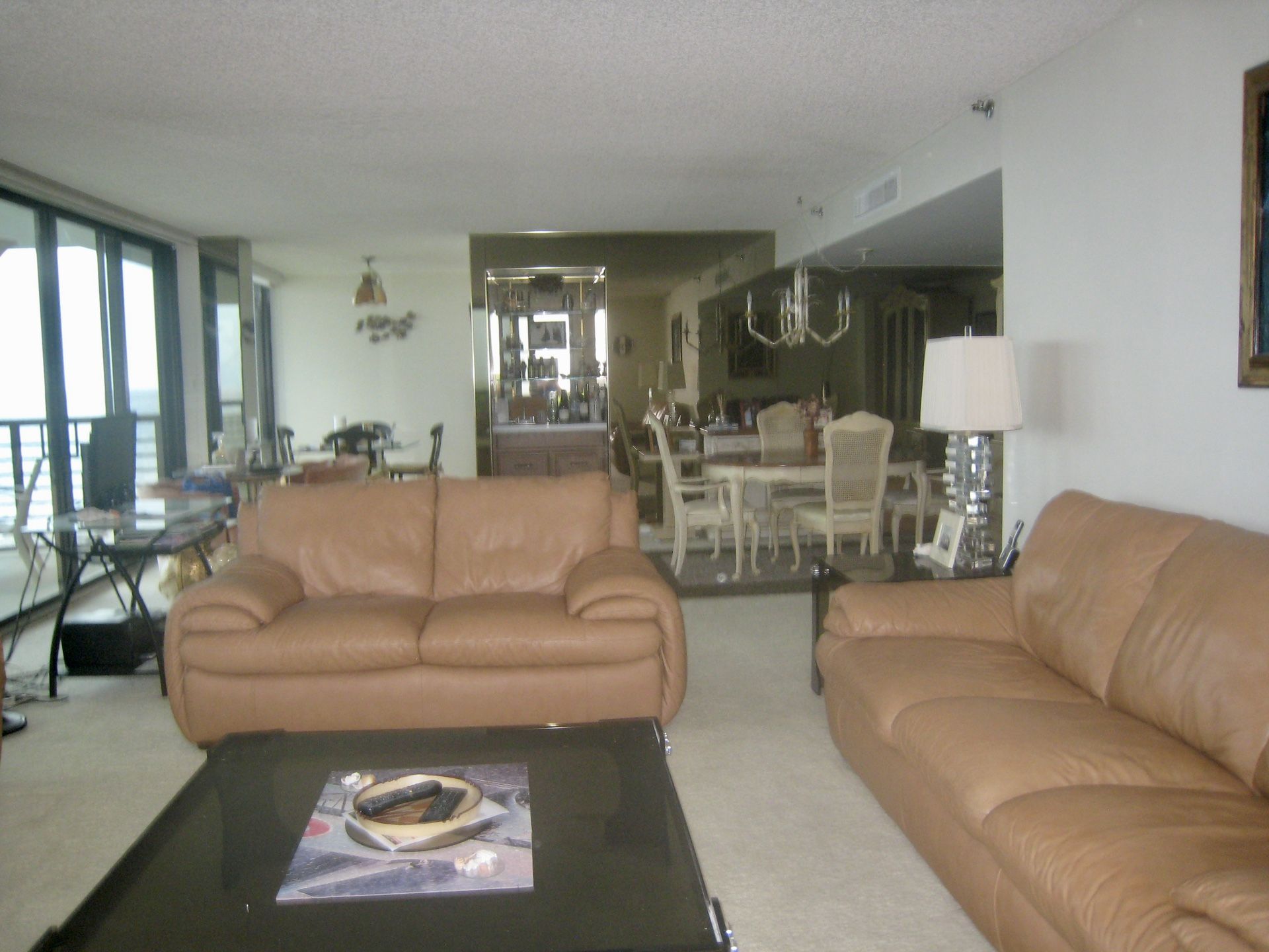 Natuzzi Oregon Tan Loveseat