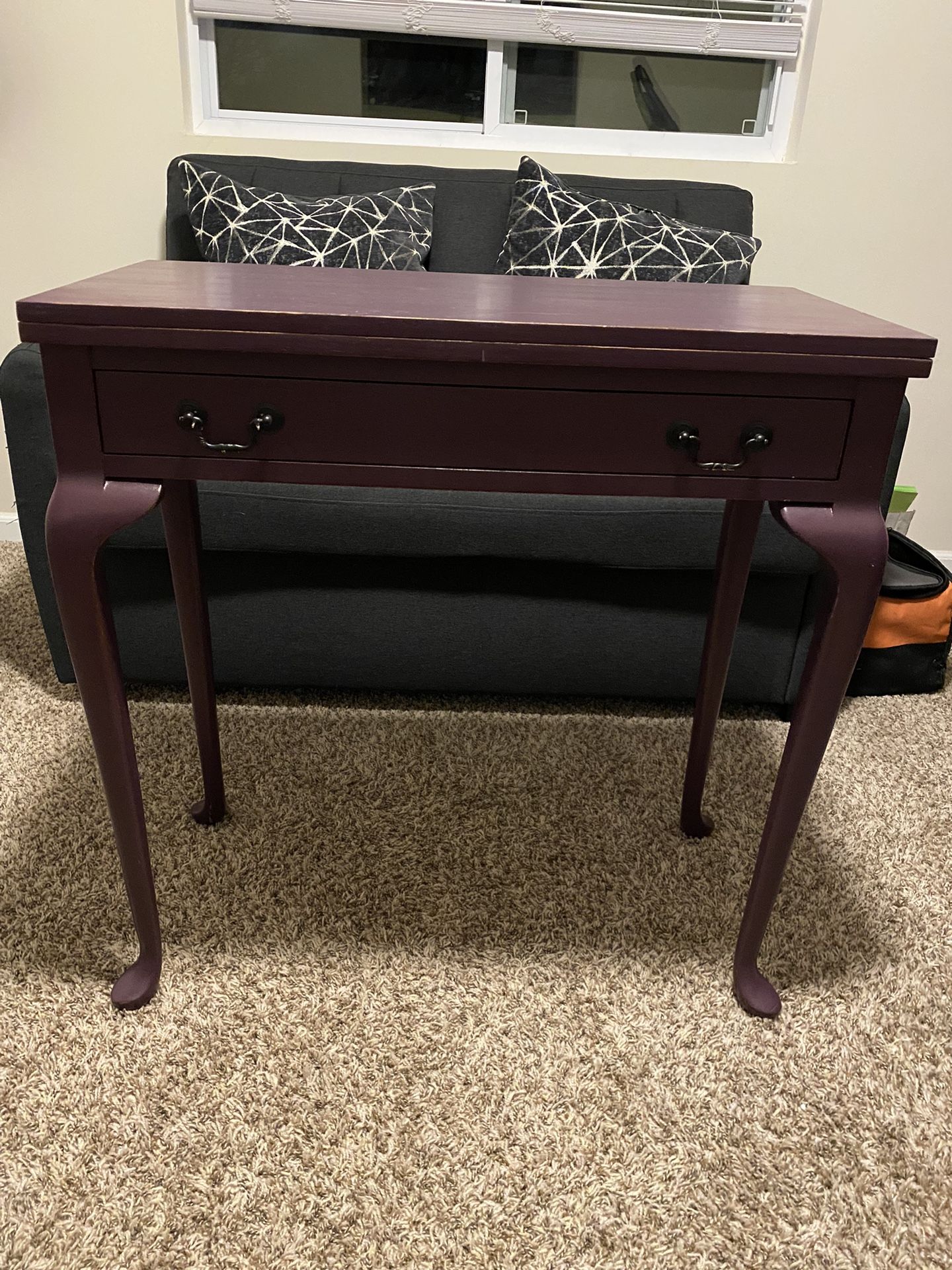 Antique expandable purple desk table