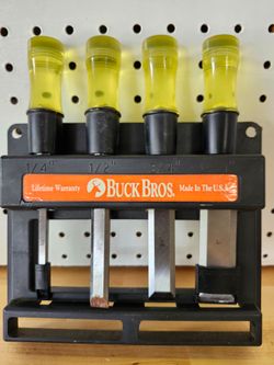 Wood chisels