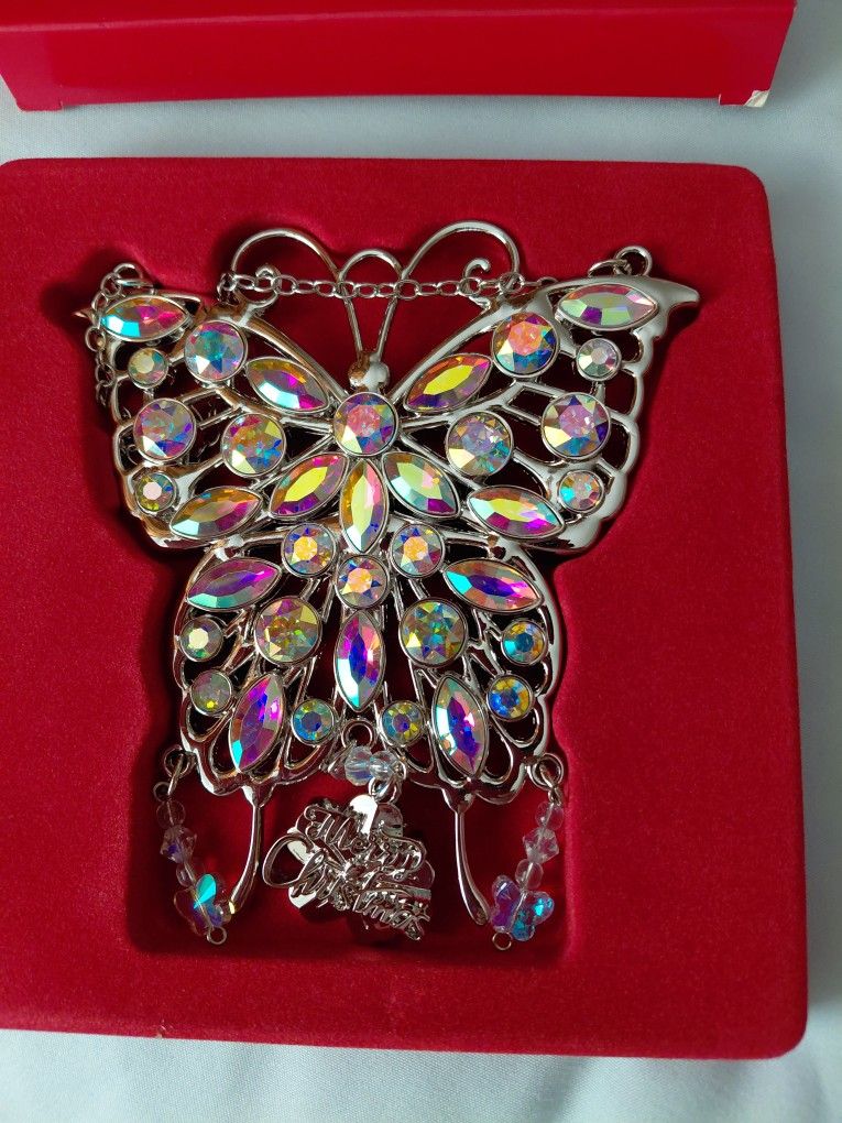 New Pretty Butterfly Ornament