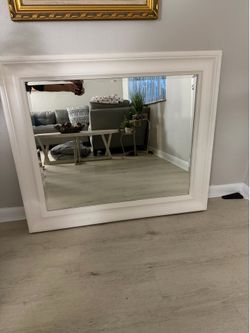 Square framed mirror