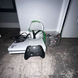 Xbox One S Bundle With Games And Acceso