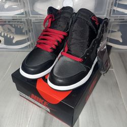 Jordan 1 Retro High OG Black Satin Gym Red Black (GS) - Size:6.5 Y