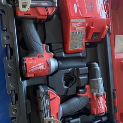 Milwaukee Combo Set Fuel  Impact and Roter hammer