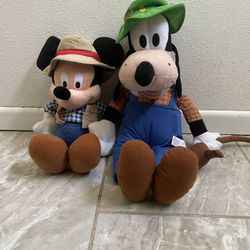 Disney Fishing Goofy and Mickey Plush
