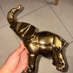 set of elephants decor