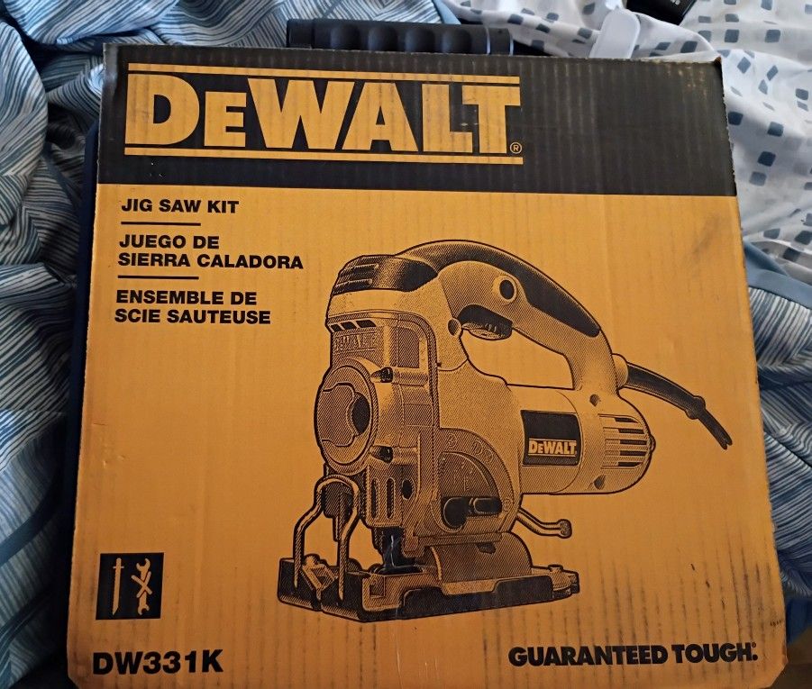 DeWalt Jig Saw Kit