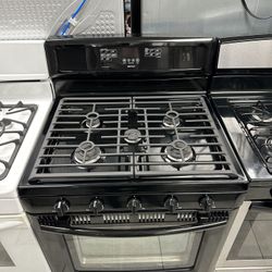 Maytag 30 Inch Gas Stove Convection Oven Self-clean Black Color 