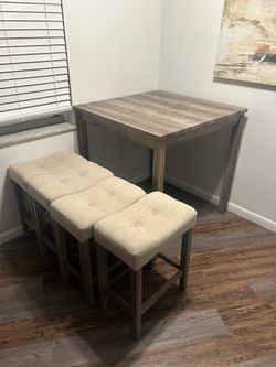 Dining Table Set