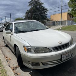 2001 Lexus ES