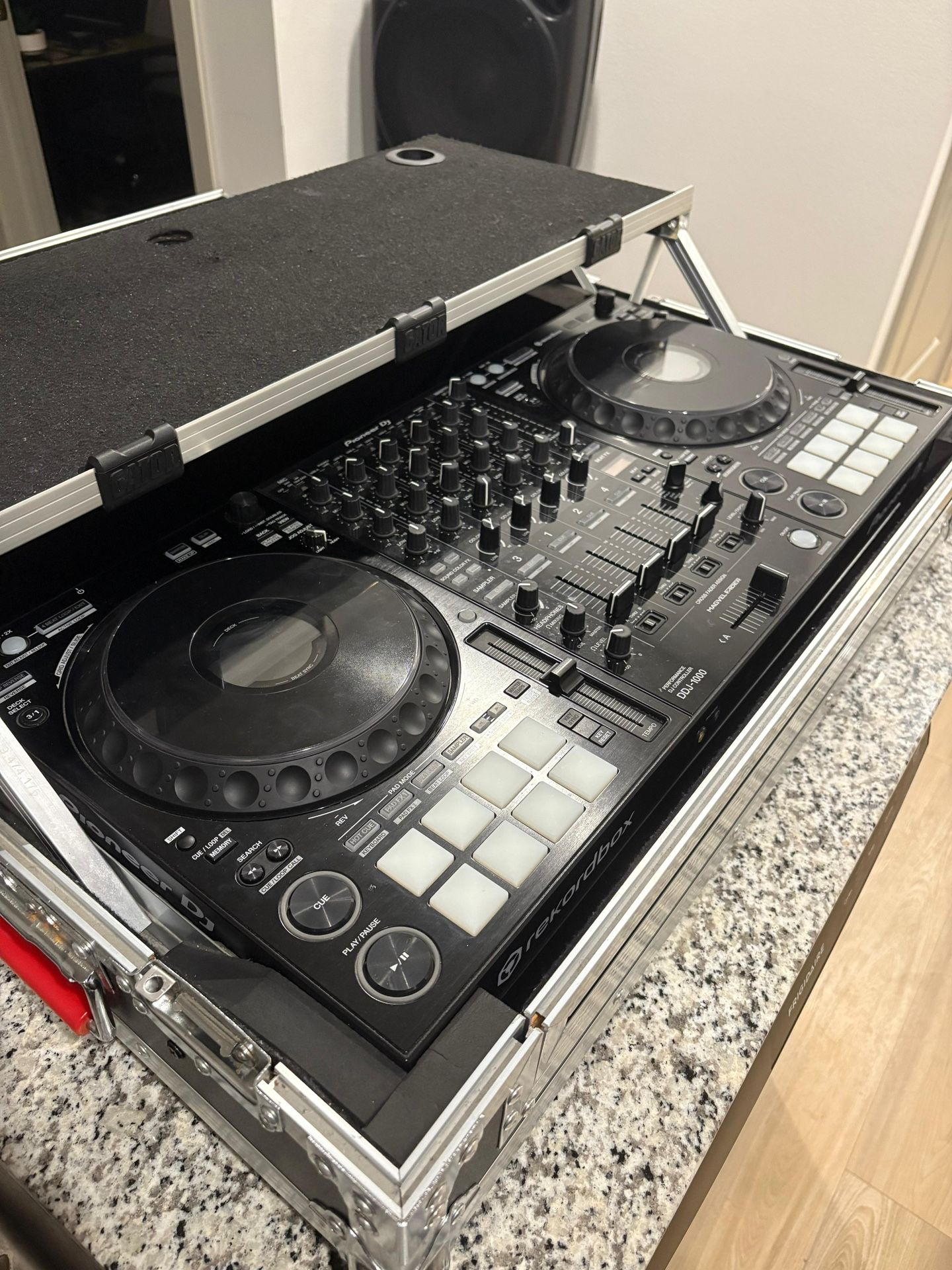 DDJ 1000 w HARD CASE