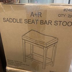 4 Bar Stool Gray New In Box