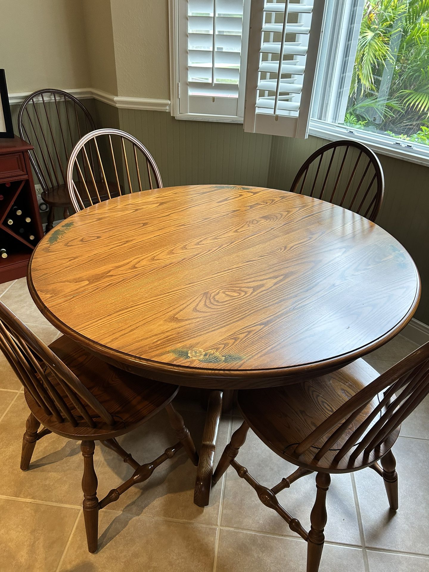 HITCHCOCK solid 48 Inch  Solid Oak Pedestal Table
