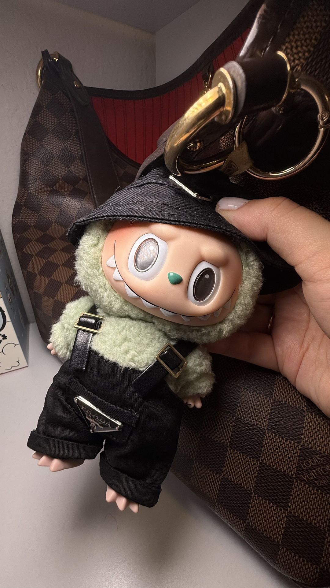 Selling Blind Box Macaron Labubu (not featured)