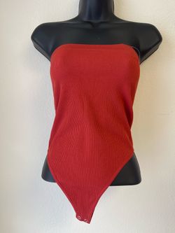 Forever 21 Red Strapless Ribbed Bodysuit size M