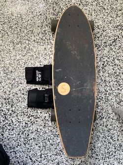 Sanford Shapes Skate Board w/wrist protectors
