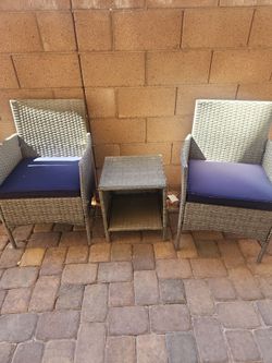 Wicker table & 2 chair set