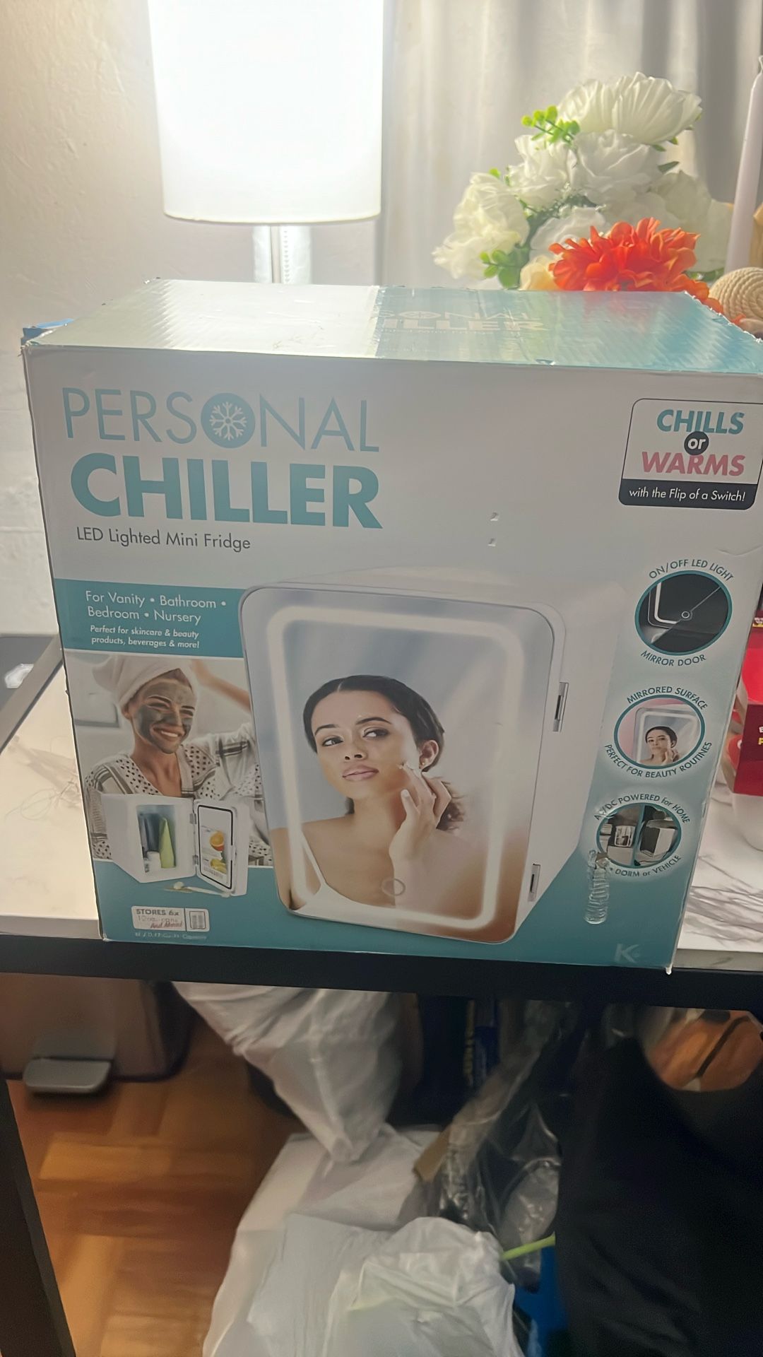 Beauty LED Mini fridge 