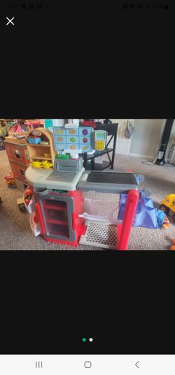 Working Checkout Station