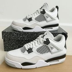 Jordan 4 Retro Military